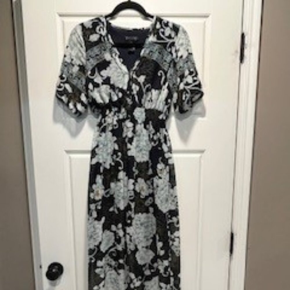 Women’s Size Small Blue Maxi Dress with Flirty Slit